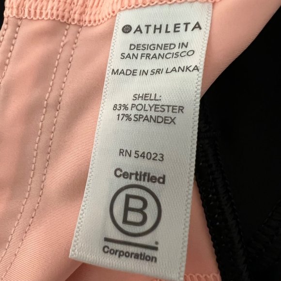 Athleta Velocity Stash Pocket Colorblock Capri Antique Burgundy Black size Small - Picture 12 of 14